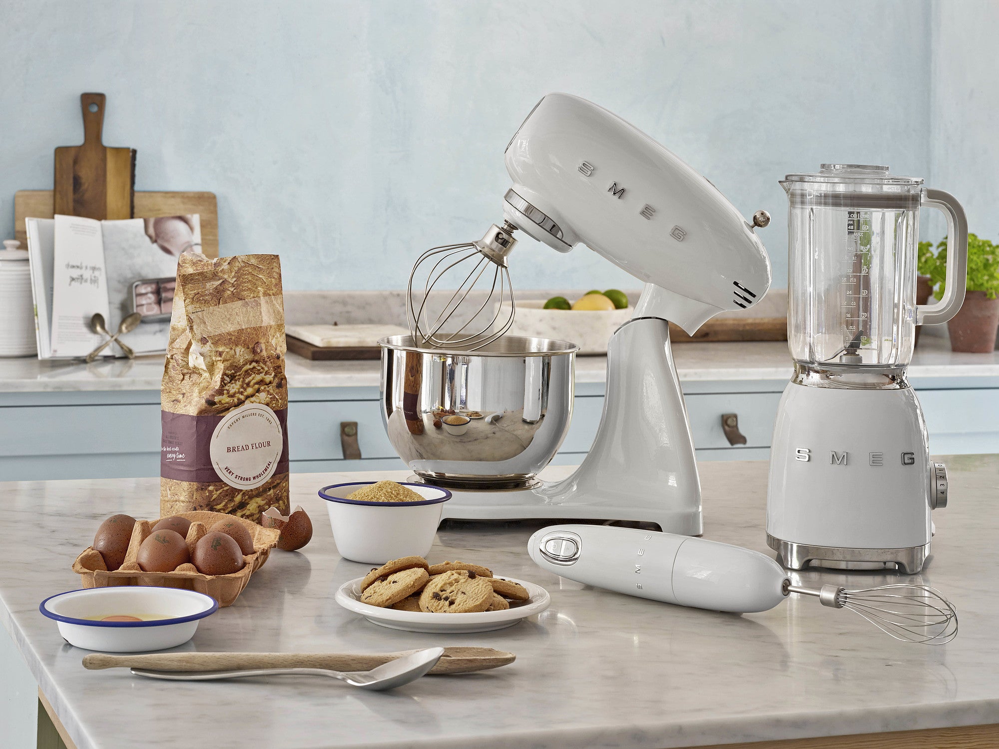 破格！　SMEG スメッグ　クリーム　ホワイト　ブレンダー　マッシャー Amazon | 【日本正規品】SMEG スメッグ ブレンダー ミキサー (ホワイト