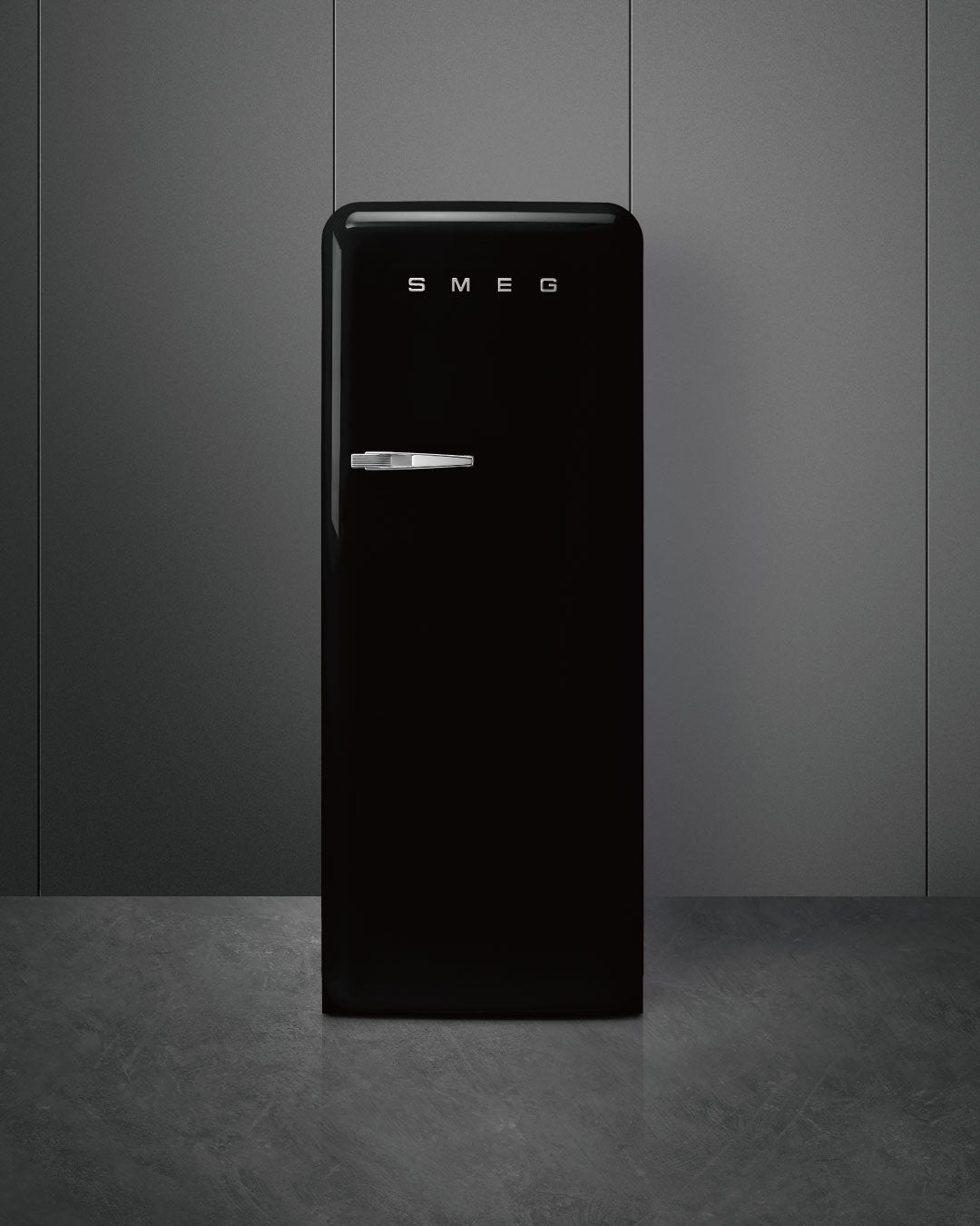 SMEG FAB28(冷蔵庫) Black(ブラック) | SMEG (スメッグ) 日本総輸入