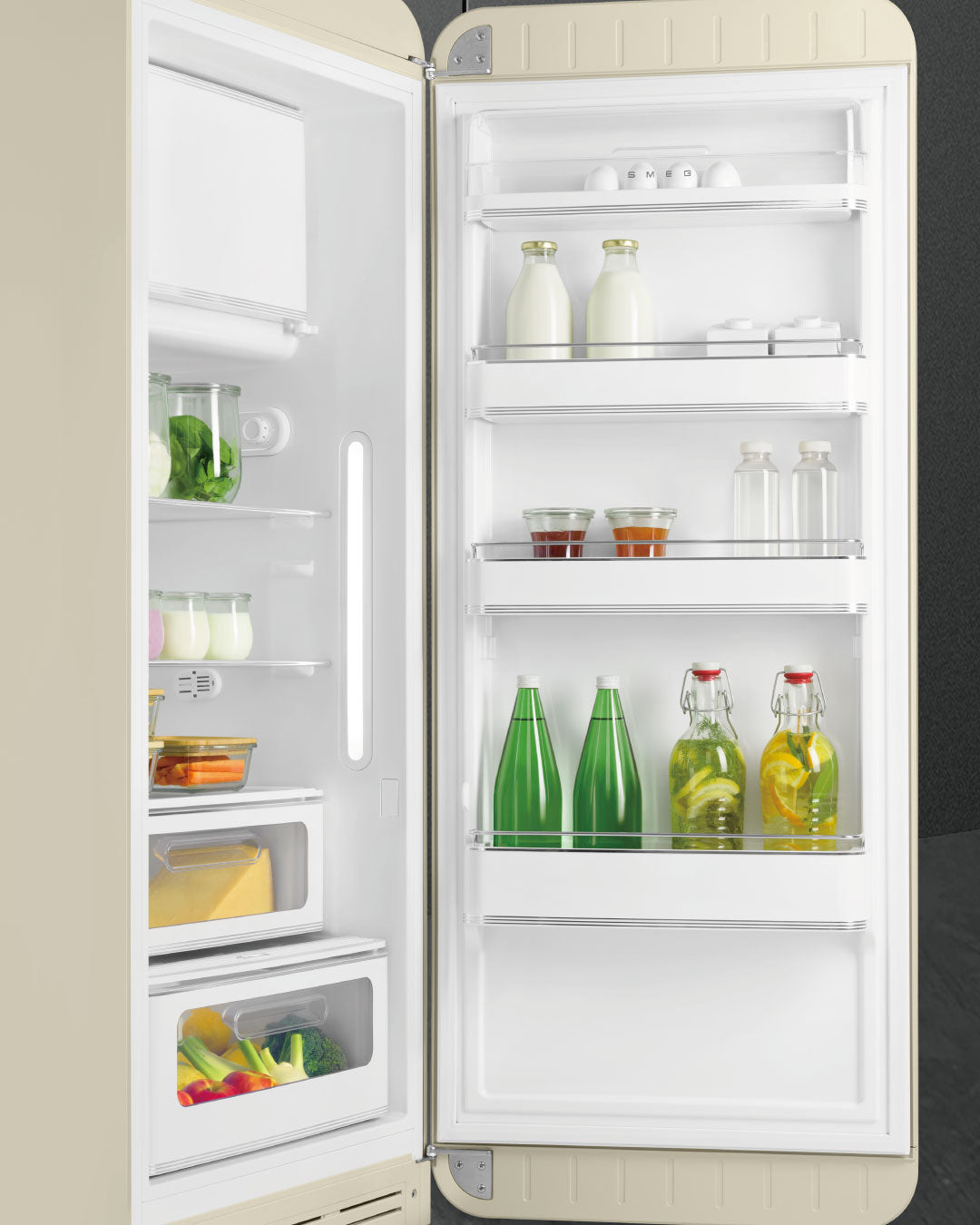 SMEG FAB28(冷蔵庫) Cream(クリーム) | SMEG (スメッグ) 日本総輸入