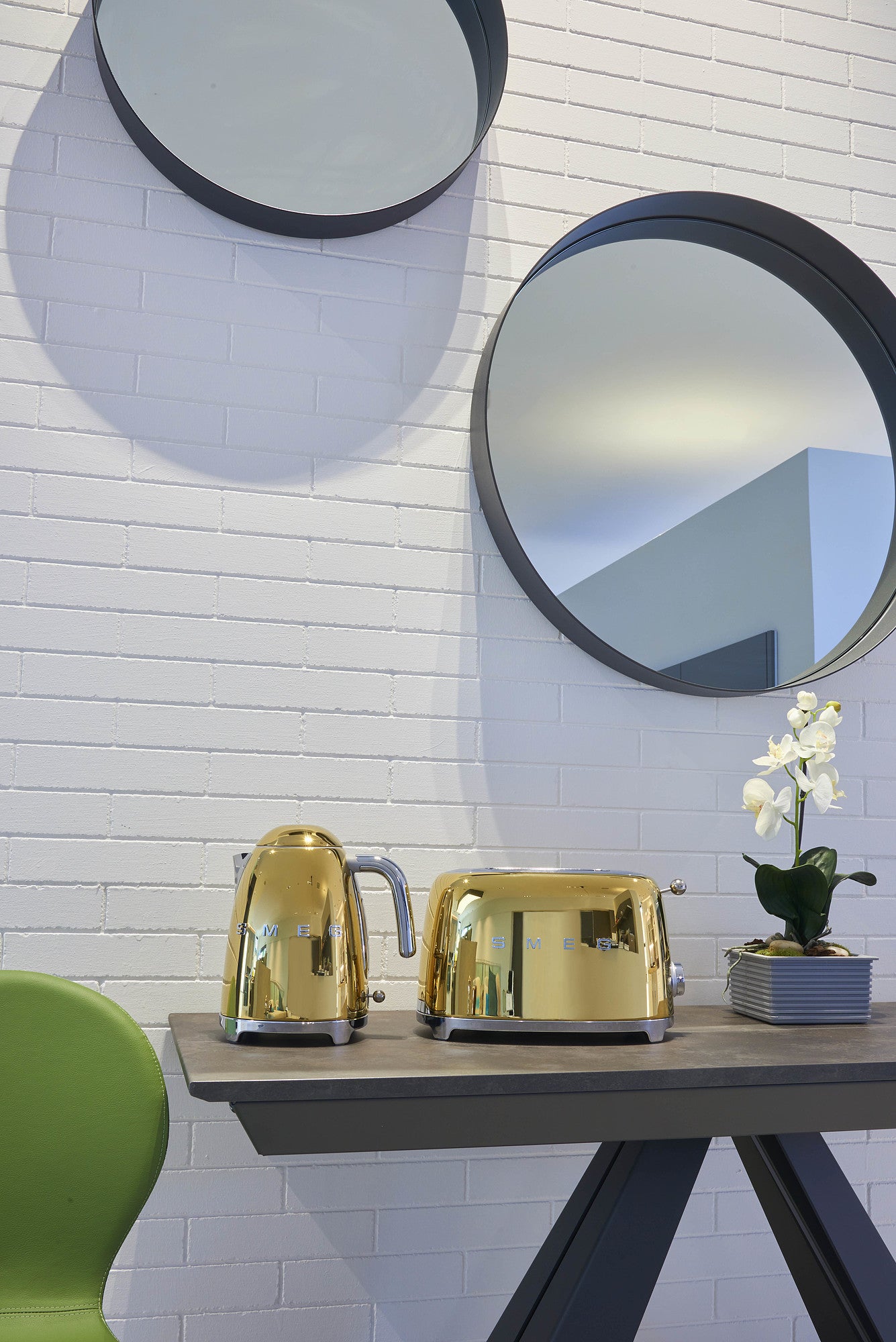 SMEG KETTLE(ケトル) Gold(ゴールド) | SMEG (スメッグ) 日本総輸入