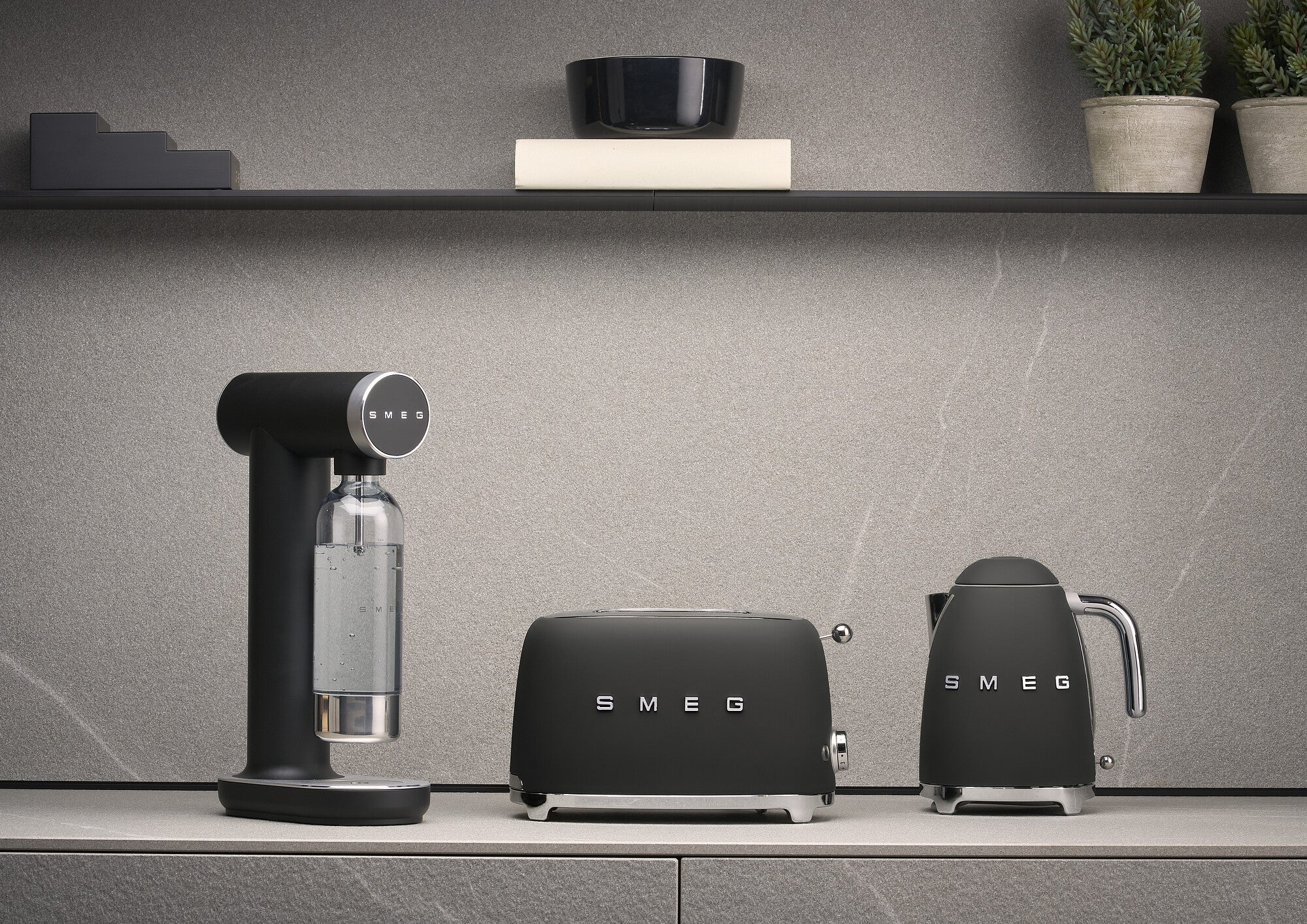 SMEG SODA MAKER(ソーダメーカー) MattBlack(マットブラック) | SMEG